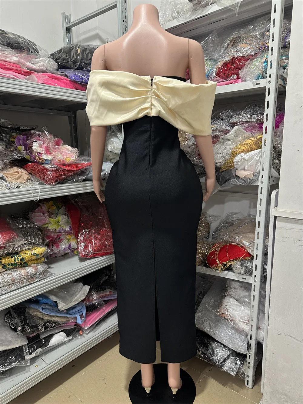 Robe de soirée élégante pour femmes, sans bretelles, Design Patch, longueur cheville, moulante, élastique, à bandes, une pièce, fête de célébrité