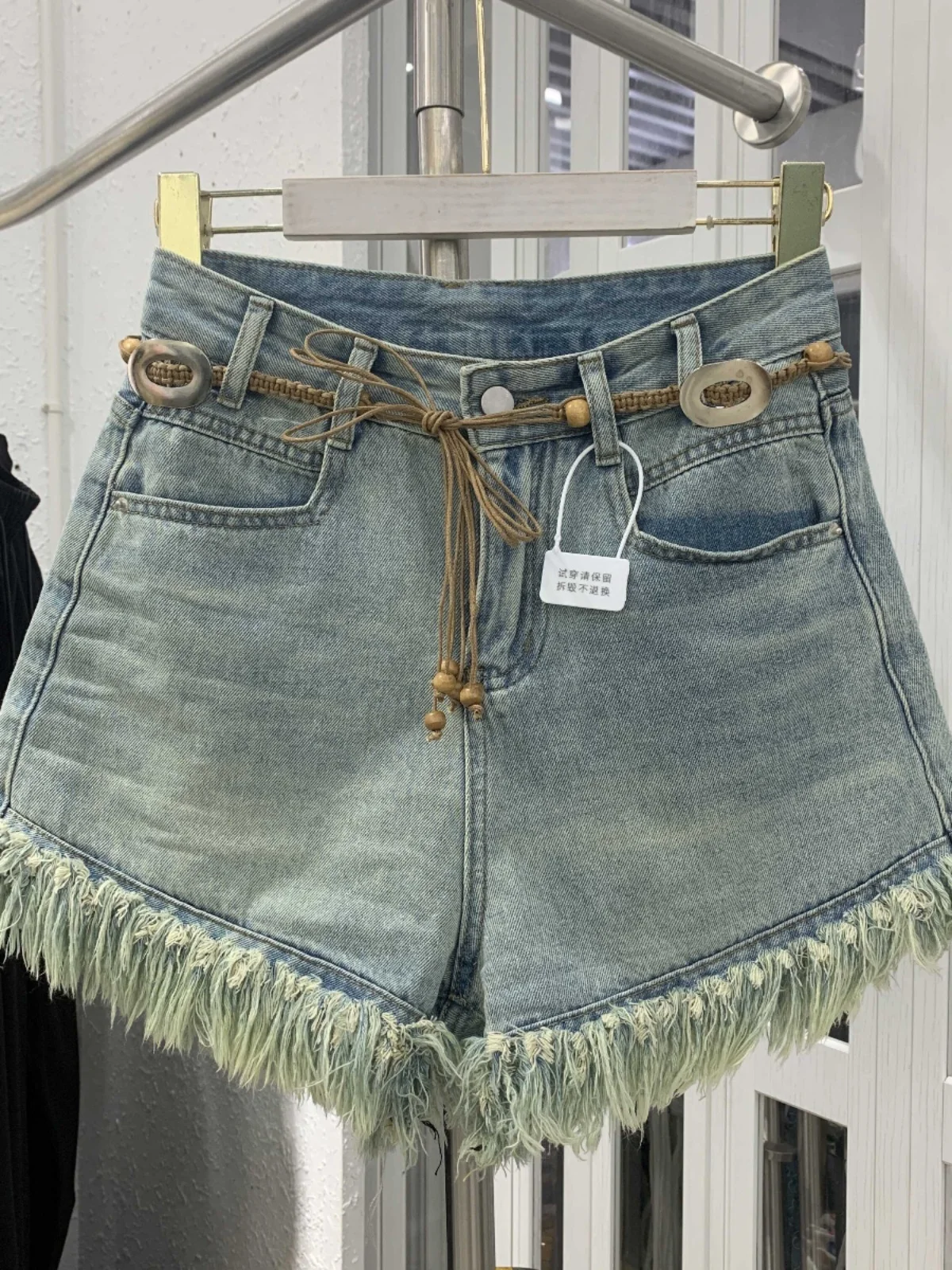 

Ретро джинсы с высокой талией и широкими штанинами, женские, весна-лето, новый дизайн, с бахромой и рваными элементами, джинсы-шорты с высокой талией, А-силуэт, хит продаж