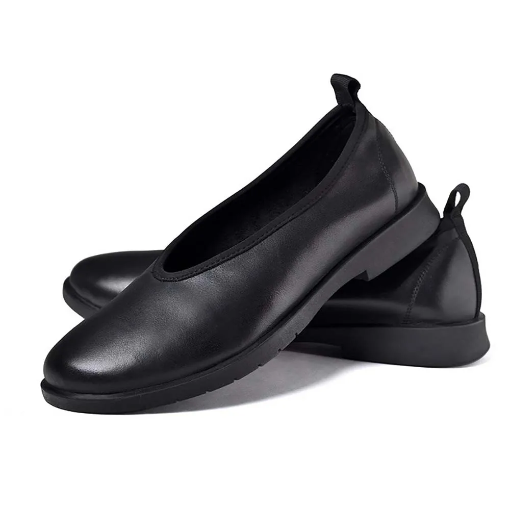 

Genuine Leather Round Toe Father Shoes With One Foot Top Layer Of Soft Cowhide Leather Comfortable And Stylish Flat Shoes Men