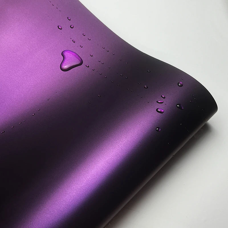 PET Ultra Matte Ghost Black Purple Metallic Auto-Vinylfolie mit Luftkanälen, selbstklebend, DIY Motorrad-Aufkleber