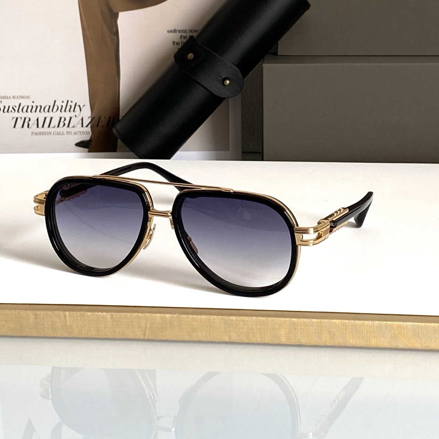 

ADITA VASTIK DTS441 SIZE 59-17 Top High Quality Sunglasses for Men Titanium Style Fashion Design Sunglasses for Womens with box