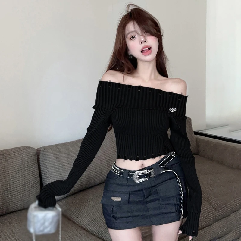 Autumn Women\'s Sweater Solid Colour Off Shoulder Hole Fashion Slim Sexy Expose Navel Knitted Long Sleeves Pullover