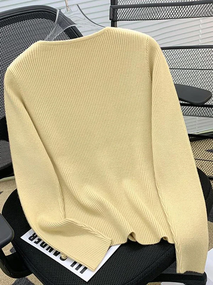 

Golden Button Knitted Sweater Women Spring Autumn Fashionable Lace O-neck Long Sleeved Loose Single Breasted Top