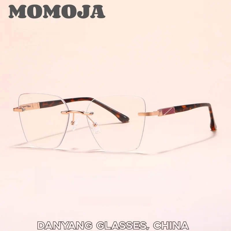 

MOMOJA Fashion Transparent Cat Eye Photochromic Sunglasses Women Glasses 2025 New Rimless Metal Eyeglasses Frames 79005