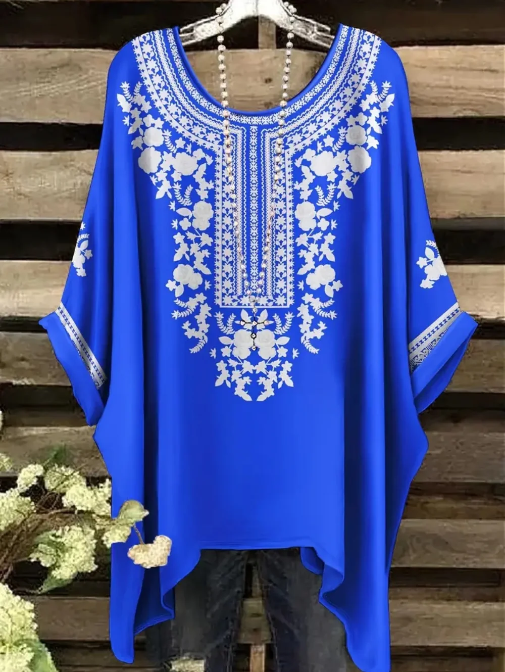 

Богемные шикарные футболки большого размера, простые винтажные этнические принты, нерегулярный подол, с круглым вырезом, женский топ, модная универсальная женская одежда