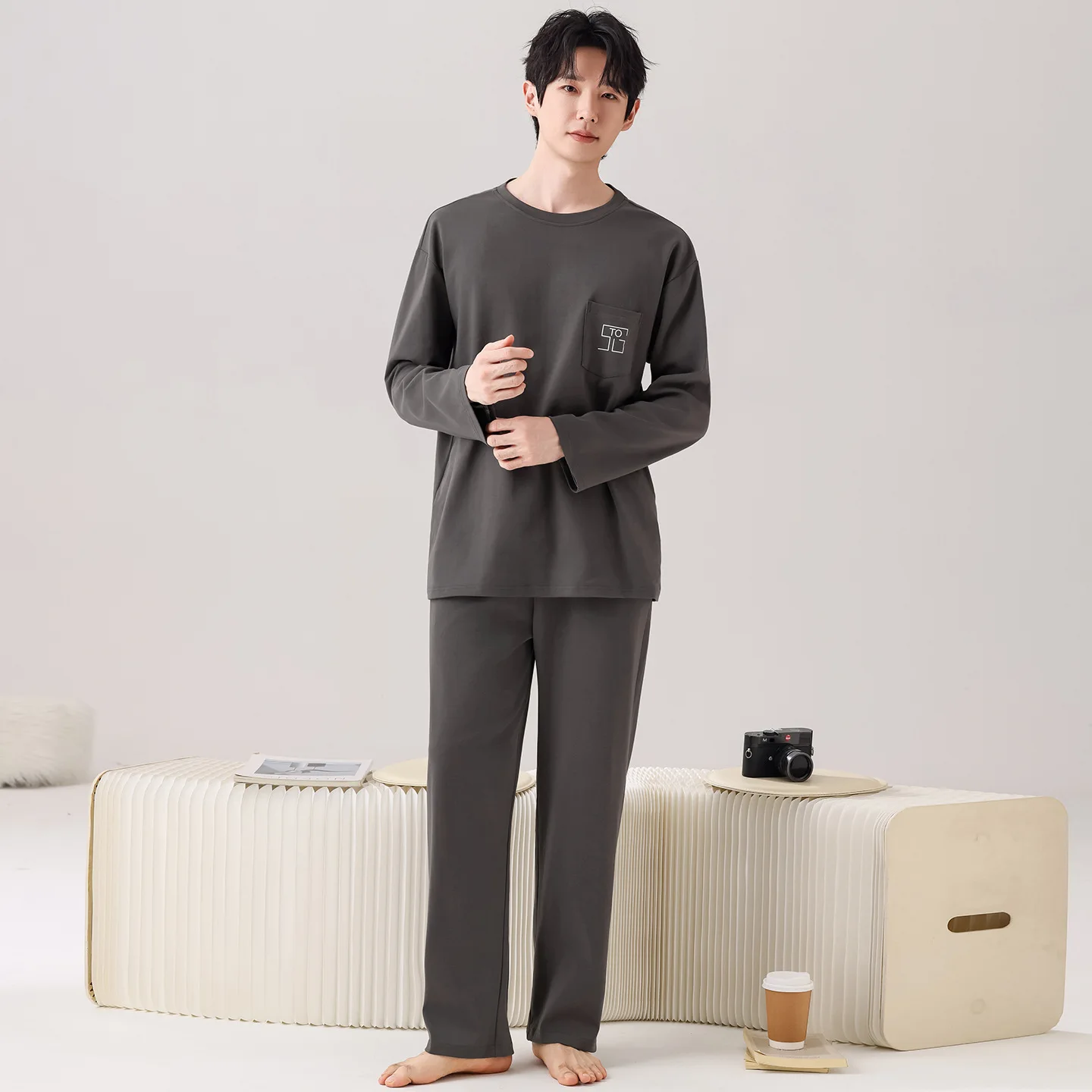 Men 100% Cotton Pajama Set Round Neck Long Sleeve Pullover Top Long Pants Loose Soft Casual Loungewear Two Piece Sleepwear Suit