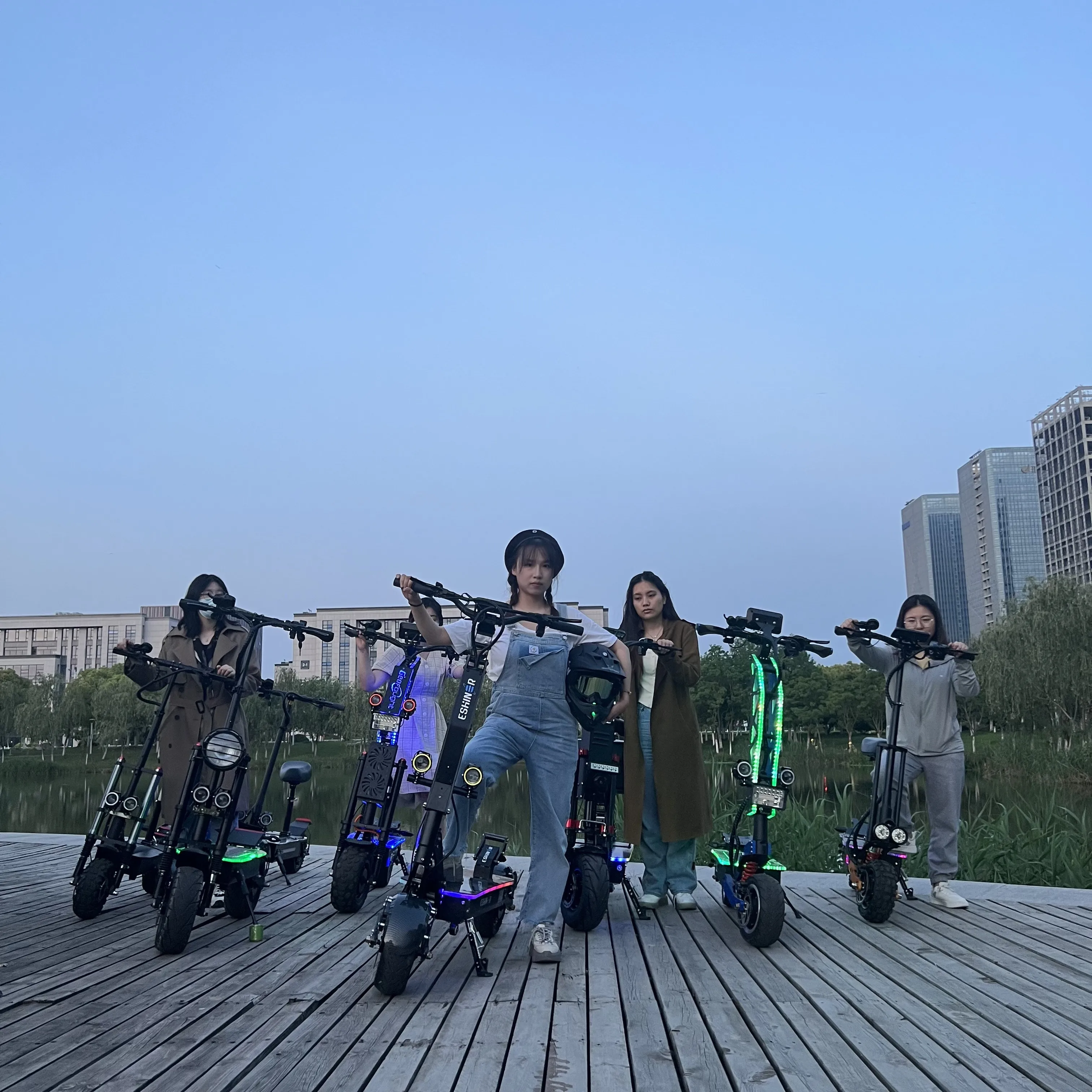 OOTD T90 60V 6000W Elektroroller Dual Motor Speed Controller E Scooter Teile LIVIAE NFC Karte Display Bildschirm Finger Gas – Detail 9
