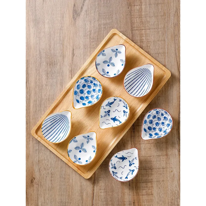 

4pcs Ceramic Plate Japanese Style Household Seasoning Pottery Mini Dipping Dish Sushi Soy Sauce Snack Tableware