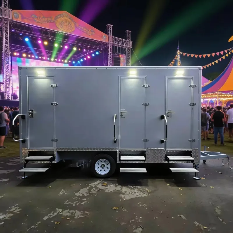 Customized Durable Portable Toilet Truck Sandwich Panel Eco-Friendly Stainless Steel Mobile Bathroom For Workshop Apartment