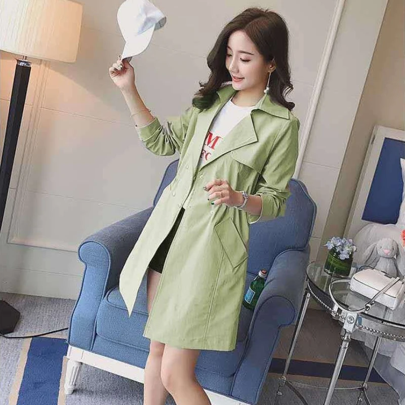 2025 Nuovo Trench coreano Petite Giacca da donna leggera primaverile autunnale Design ispessito di media lunghezza per corpi sottili