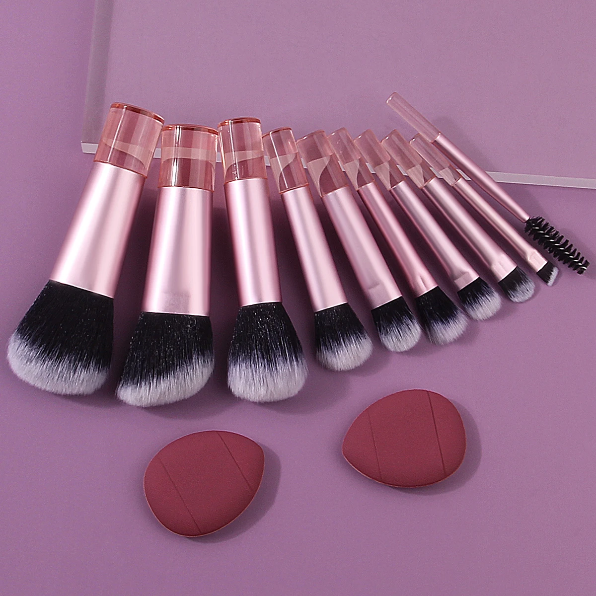 Juego de mini brochas de maquillaje multifuncionales portátiles, 10 Uds. + 2 uds., esponja de polvo para pulgar suave y no pegajosa, herramientas de belleza profesionales