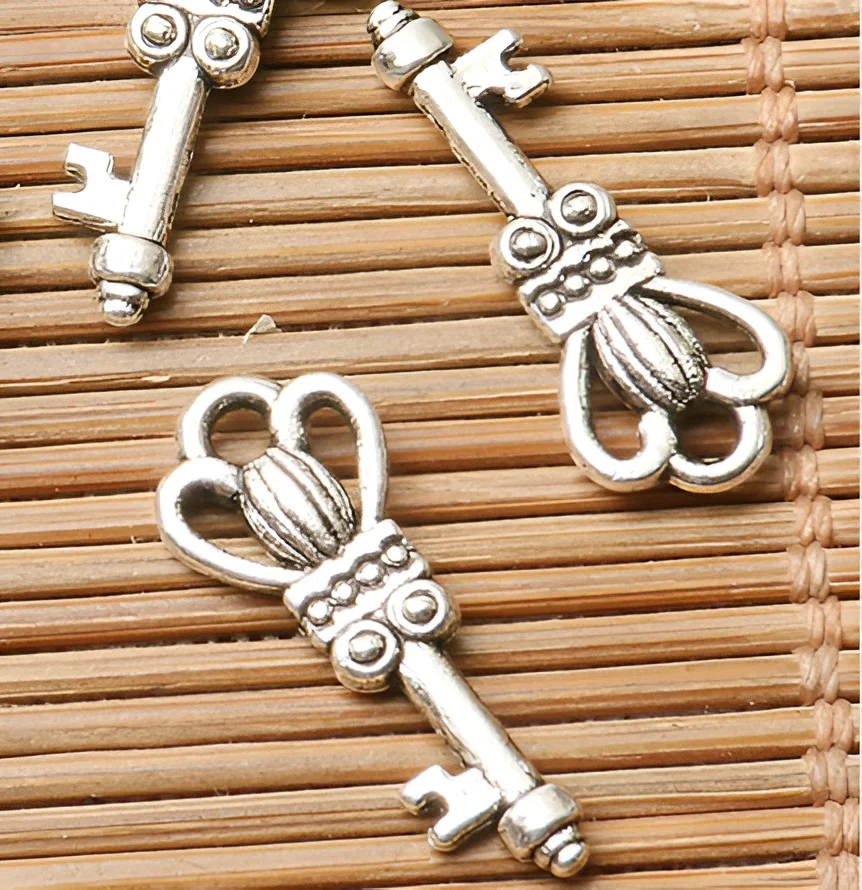 

35pcs 19*8mm, hole 1.7mm Alloy metal 2sided key design pendants for jewelry handmade HWEF2873