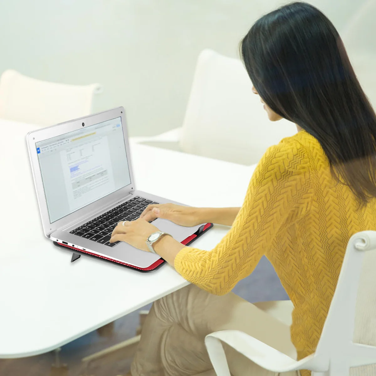 

14 Inch Notebook Cooler 5V Dual Fan USB Slim Stand High Silent Metal Panel for Travel Business Red Notebook Cooler