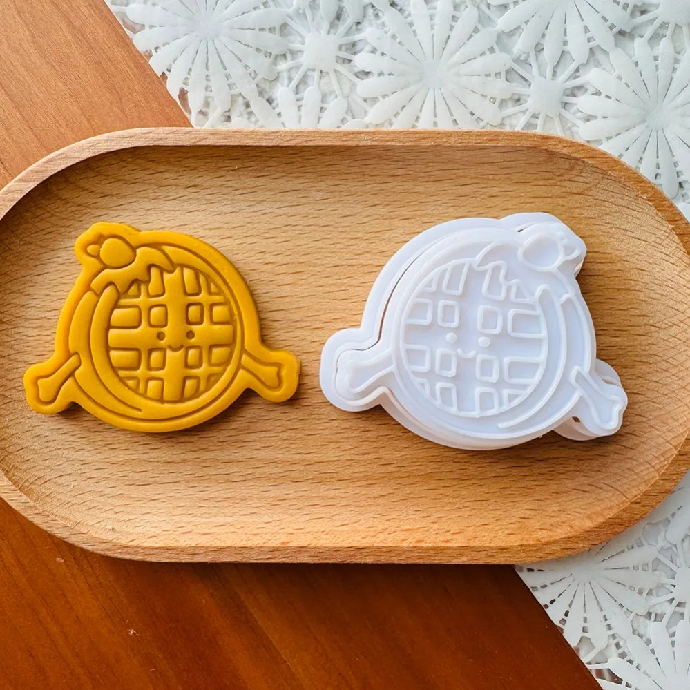 Cute Burger Sandwich Cookie Cutters Cartoon Cake Biscuit Mold Cookie Stamp Kitchen Baking Pastry Bakeware Dessert Supplies