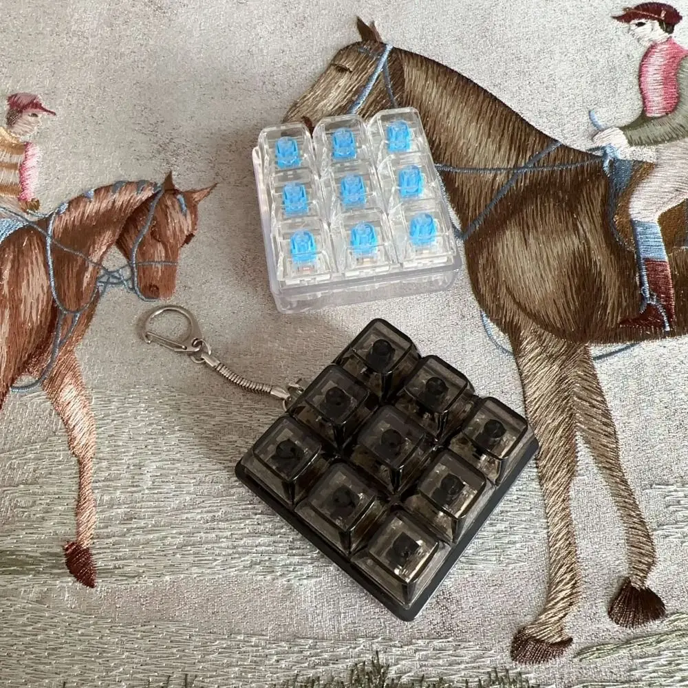 ผ่อนคลาย DIY คีย์บอร์ด Fidget พวงกุญแจคีย์ปุ่ม Keycap Finger คีย์บอร์ดหมวกผ่านเวลา 9Keys Pinch ของเล่นผู้ใหญ่