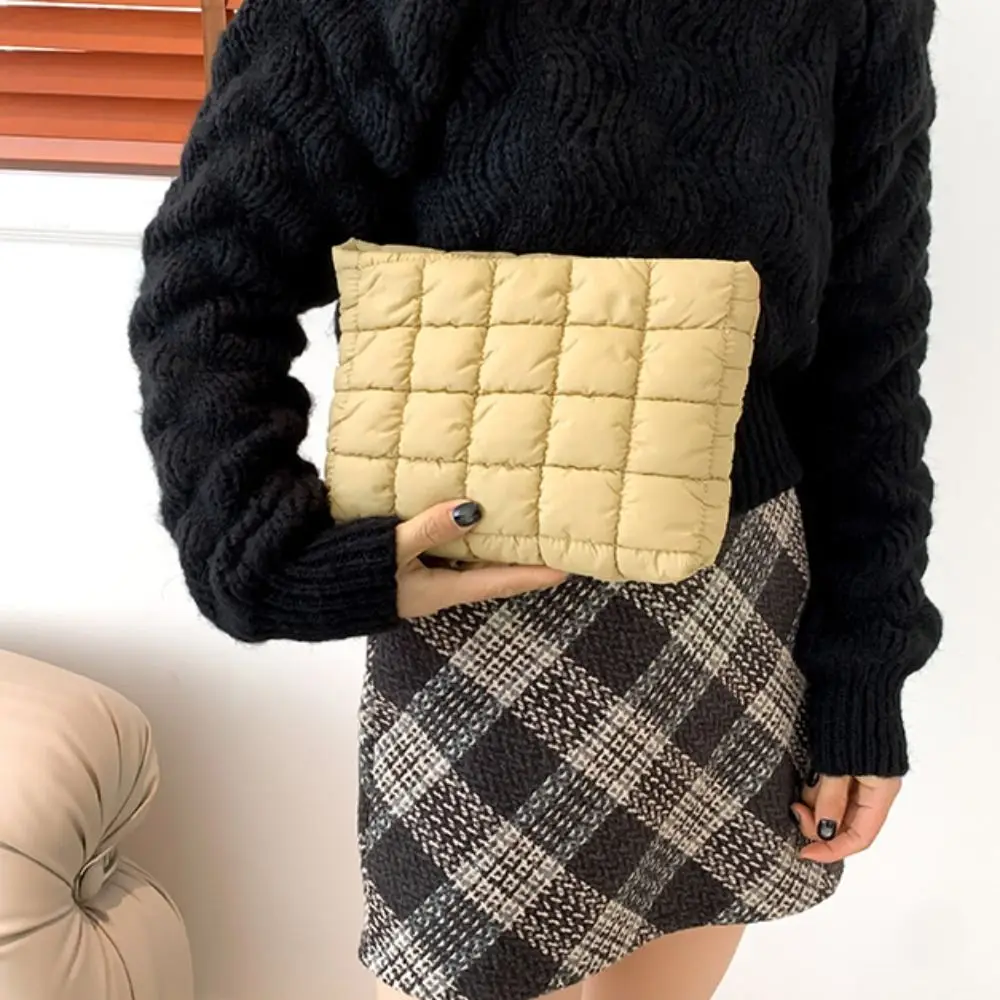 Elegant Puffy Quilted Padded Makeup Bag Zipper Storage Bag Cotton Clutch Bag Solid Color Handbag Cosmetic Bag Outdoor