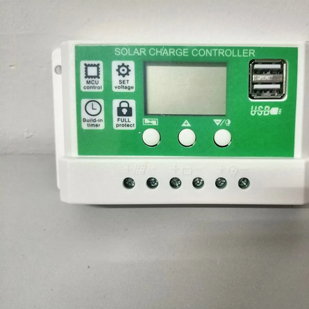 10A Solar Charge Controller 12V LCD Dual USB Auto Regulator Solar Panel Battery Charge Controller Lithium Ion