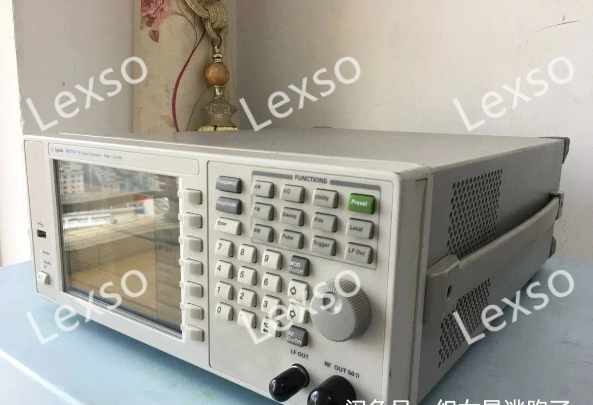 Generatore di segnale RF HP Agilent Keysight N9310A usato 9kHz - 3GHz