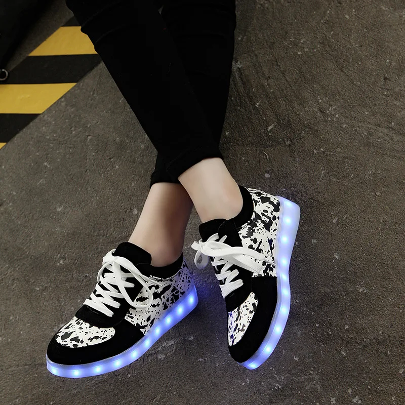 Colorful Luminous Shoes Fluorescent Shoes Couple Models Korean Style Neutral Shoes Fashion All-match Luminous Shoes