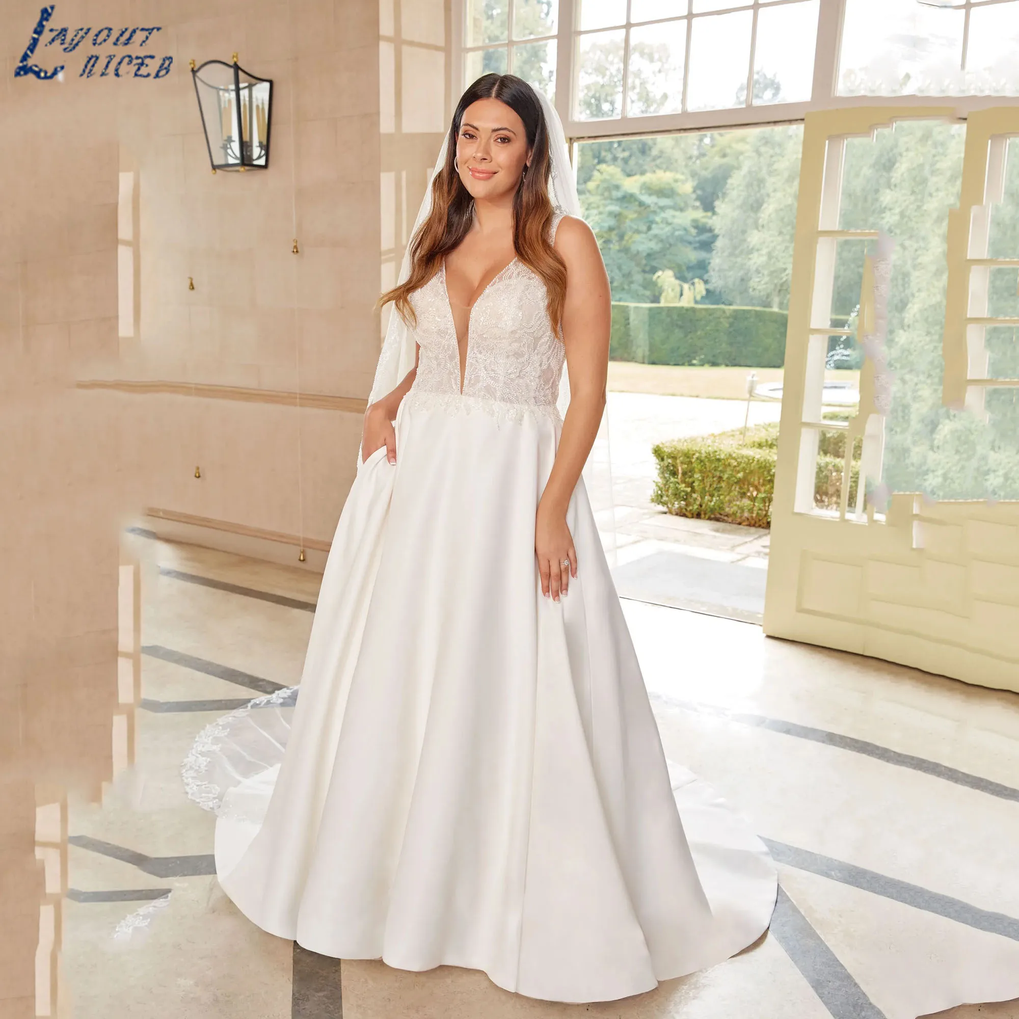 

LAYOUT NICEB Plus Size Satin Wedding Dress Classic V-Neck A-Line Lace Applique Bride Gown Backless Sleeveless vestido Customized