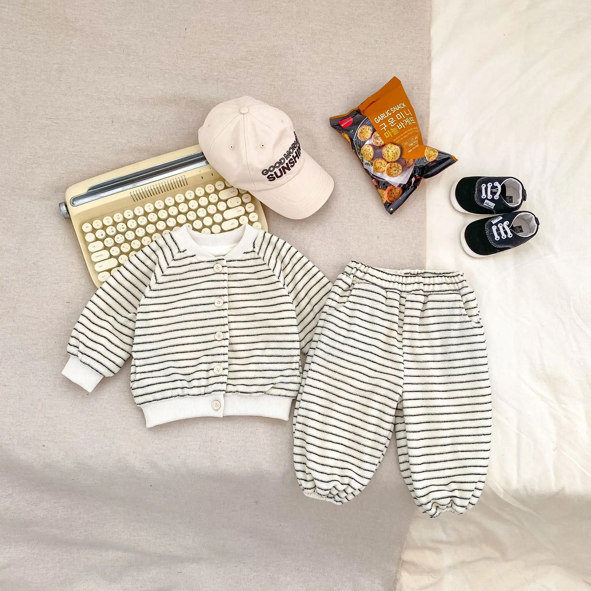 2026 New Winter Boys Striped 2Pcs Set | Fleece-Lined Thick Cardigan + Jogger Pants | Going Out Outfit