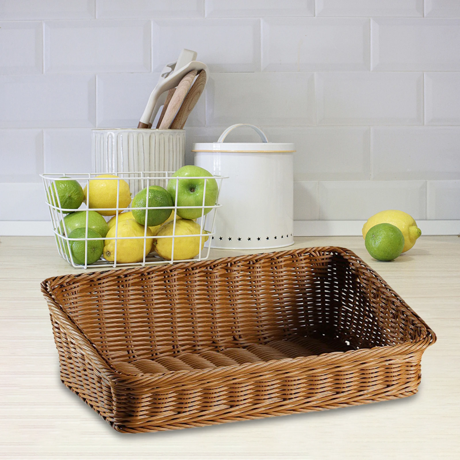 Bread Basket Imitation Rattan Basket Food Fruit Storage Woven Fruit Basket Organizer for Table Picnic Outdoor Table Organizer