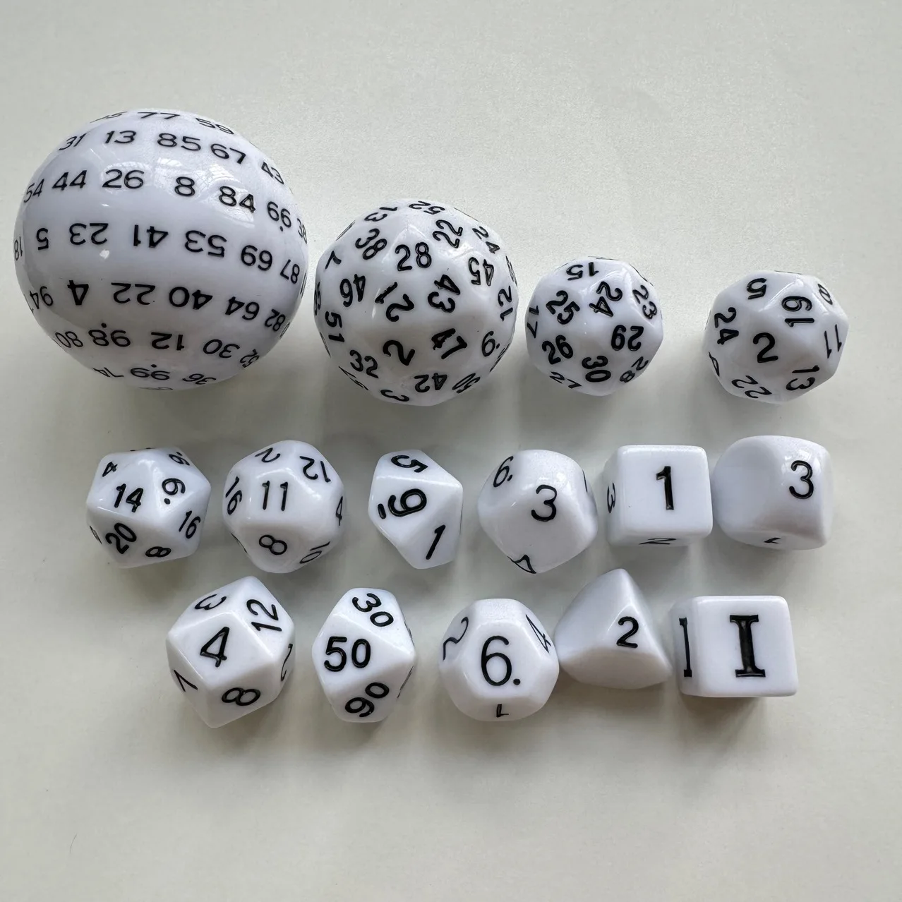 

Набор многогранных кубиков, 15 шт./лот, D3-D100, акриловые кубики DND для ролевых игр, настольная игра, настольная игра, аксессуары для DND RPG TRPG