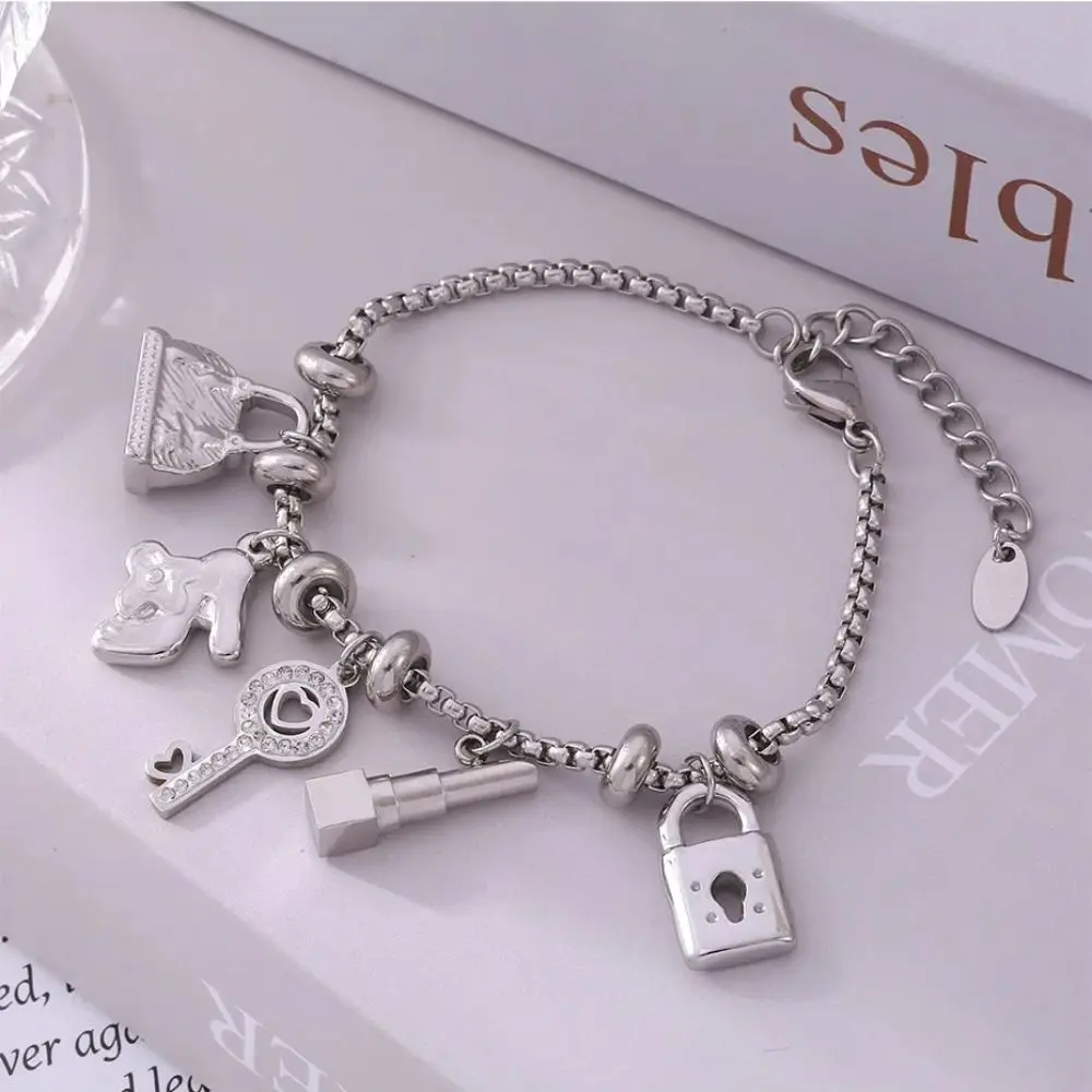 新しい316Lステンレススチールチャームブレスレット18Kゴールドメッキギフトペンダントブレスレットマルチペンダント女性用ブレスレット