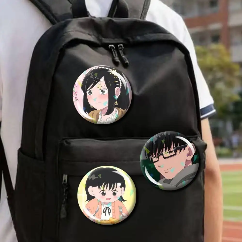 Seihantai S2 Anime Suzuki -Tani Round Brooch Pins, Personalized Badges With Broken Glass Design Fashion Accessory