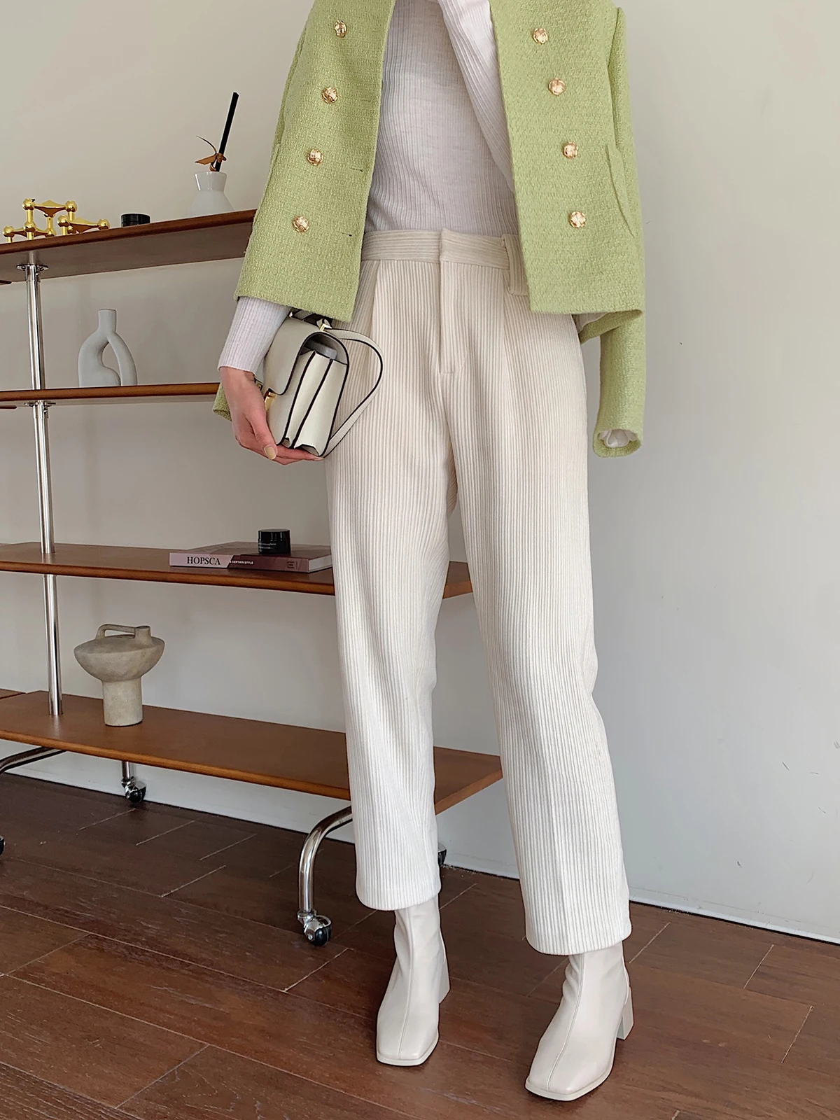 

Брюки-костюмные из утолщенного вельвета с высокой талией, прямые, с 3D-кроем, визуально стройнящие, в корейском стиле, для офиса и повседневной носки