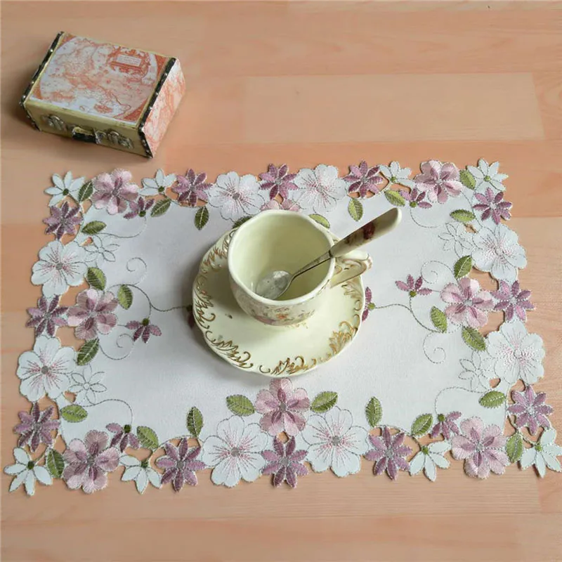 Luxury flowers table place mat cloth embroidery tea coaster Christmas placemat wedding kitchen Table decoration and accessories