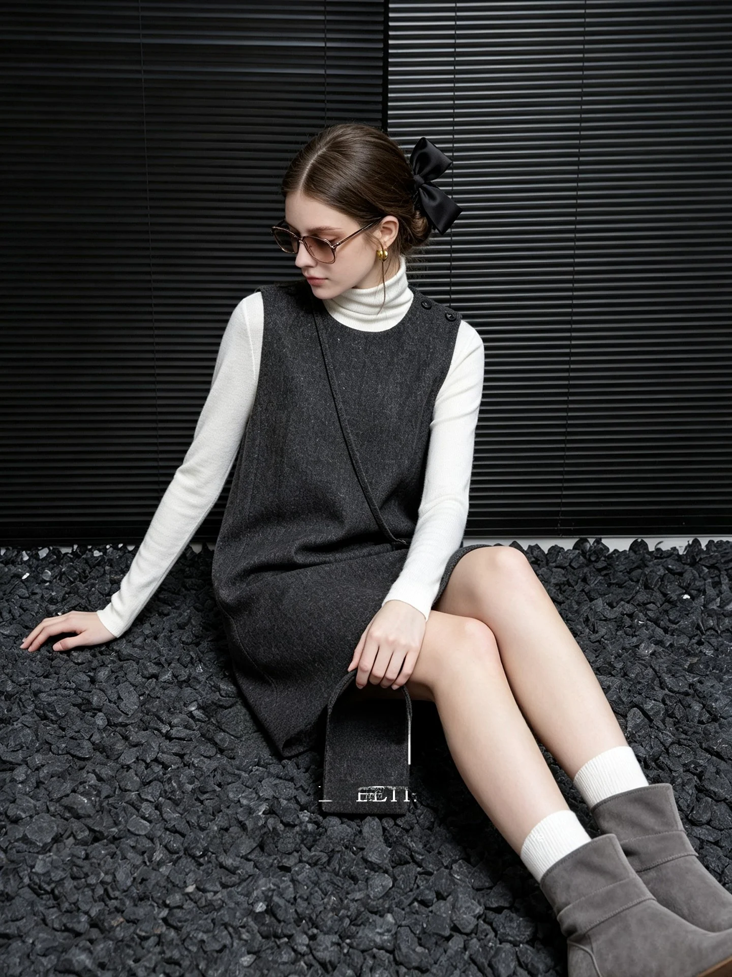 Huaappuw Grey Sleeveless Vest Dress Women's Fashionable Versatile Autumn New Arrival City Commute Travel Casual round Neck