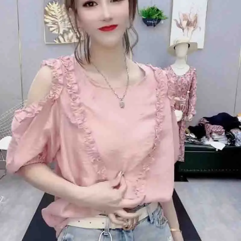 

2024 Women European Style Ruffled Off Shoulder Bubble Sleeved Shirt Female Design Sense Fashion Bubble Sleeve Cardigan Blouse