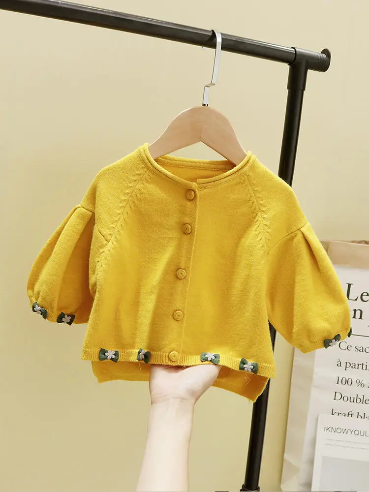 

Baby Girl Baby Sweater Cardigan Solid Color O-Neck Soft Glutinous Knitted Coat 2024 New Autumn Fashionable Children's Clothing