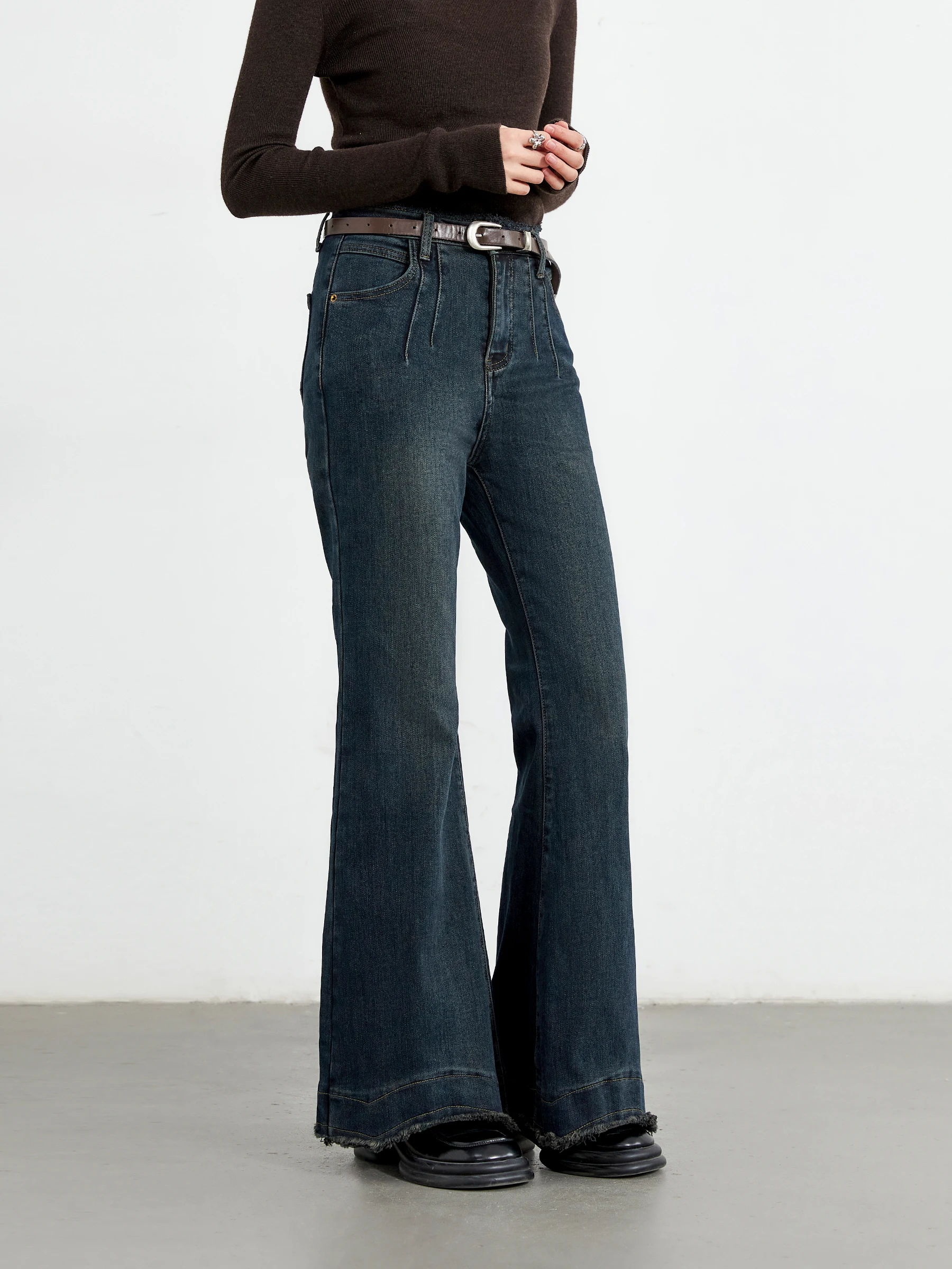 CHIC VEN New Women Jeans Blue Vintage Washed High Waisted Brushed Micro Flared Denim Pant Fenale Trousers Autumn Winter