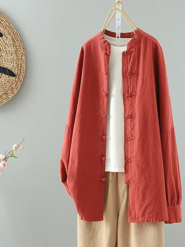 レトロスタイルの女性用コットンリネンルーズフィットシャツカジュアルアウターウェア長袖ボタンアップ茶道服芸術的な禅スタイル