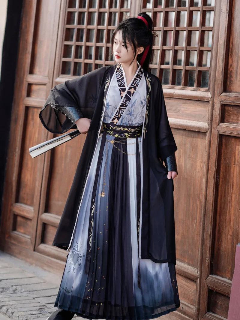 أسلوب الأغنية الأصلية هانفو مع ربط الخصر ، الحبر النمط الصيني التقليدي ، رائع جدا وتنوعا ، يوميا