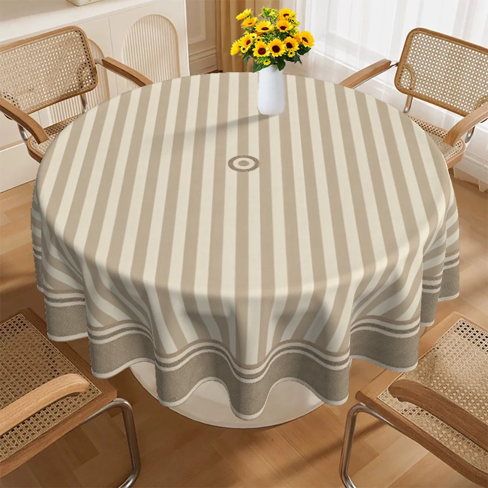 One tablecloth, with a Christmas theme, featuring circular stripe pattern, suitable for the family kitchen tablezyc