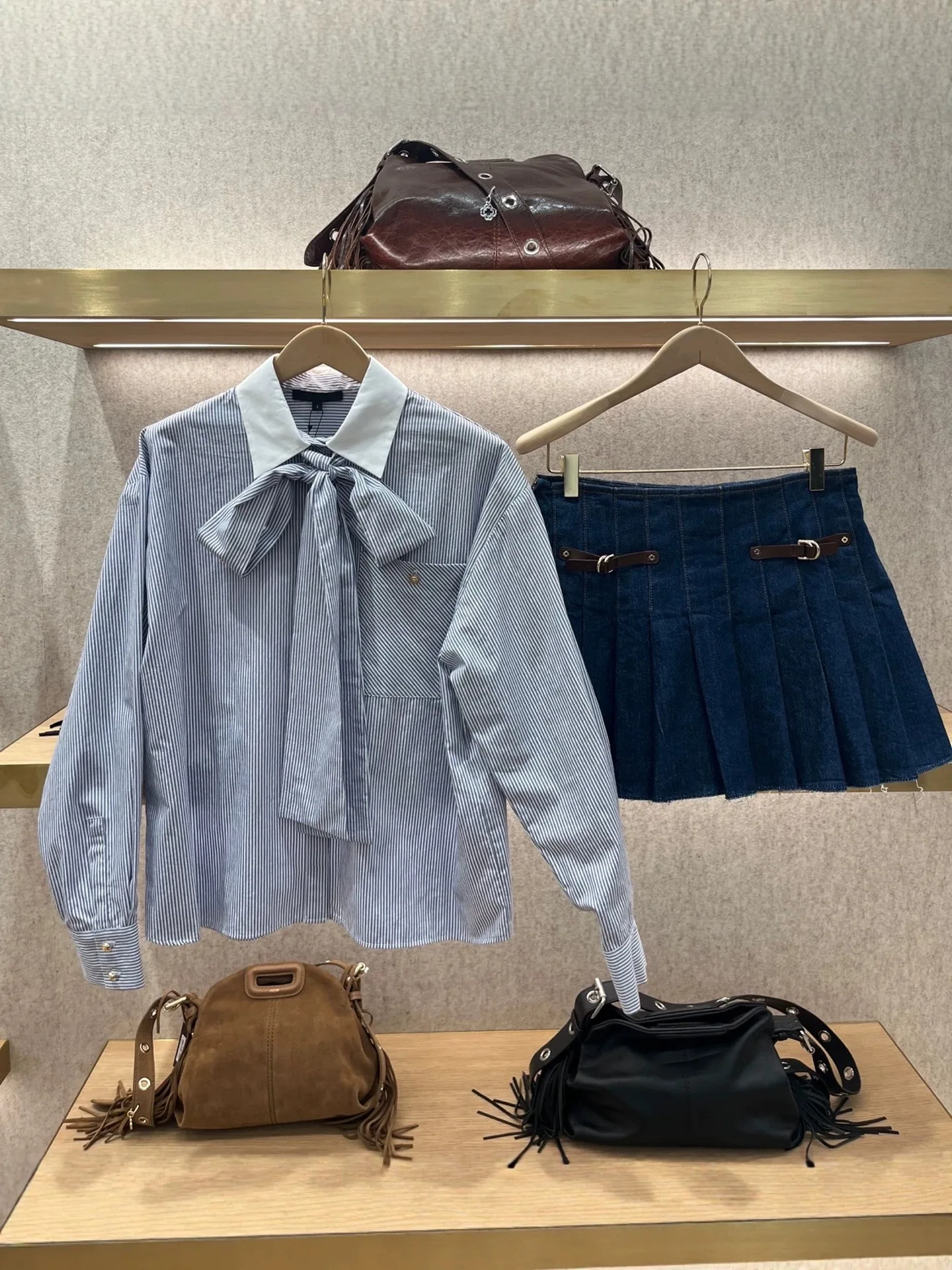 เสื้อผู้หญิงลายทางผูกโบว์ คอปก แขนยาว สไตล์ฝรั่งเศส ผ้าฝ้ายแท้ ทรงหลวม ผูกโบว์ด้านหลัง สีหวาน