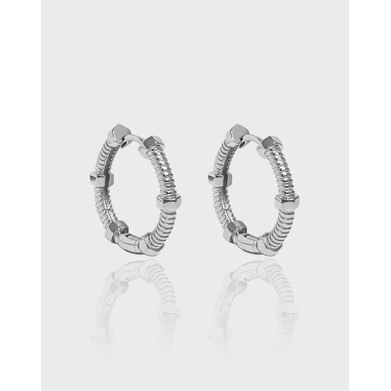 

Korean version Instagram niche design minimalist geometric hexagonal screw texture S925 pure silver earrings for women