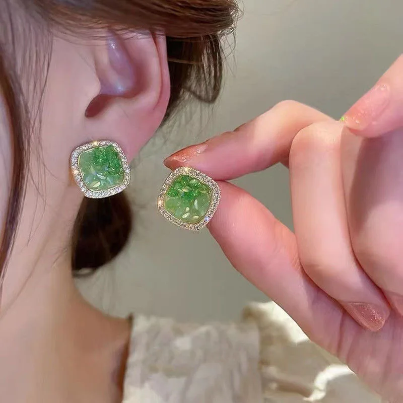Trendy Green Square Resin Stud Earrings for Women Wedding Party Cute Sweet Geometry Ear Jewelry Shiny Crystal Accessories