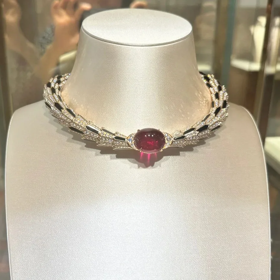 KQDANCE Luxury Lab Grown Oval Egg Cut Ruby Gemstone Black Enamel Necklace With Red Stone For Wedding Party Jewelry