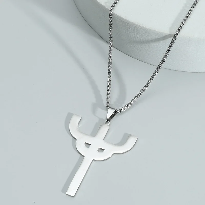 Personalized Creative Symbol Cross Pendant European American Style Stainless Steel Necklace Stylish Versatile Daily Accessory