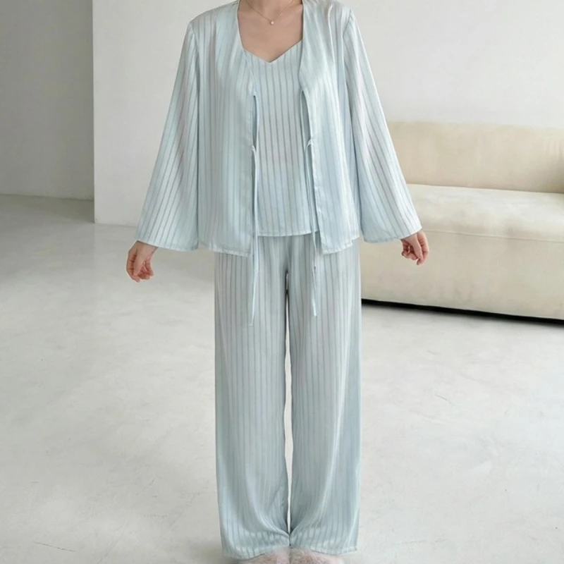 

Весенние женские пижамы 2026: Элитный сексуальный комплект с бретельками, брюками и длинными рукавами, домашняя одежда из ультратонкого прохладного шелка