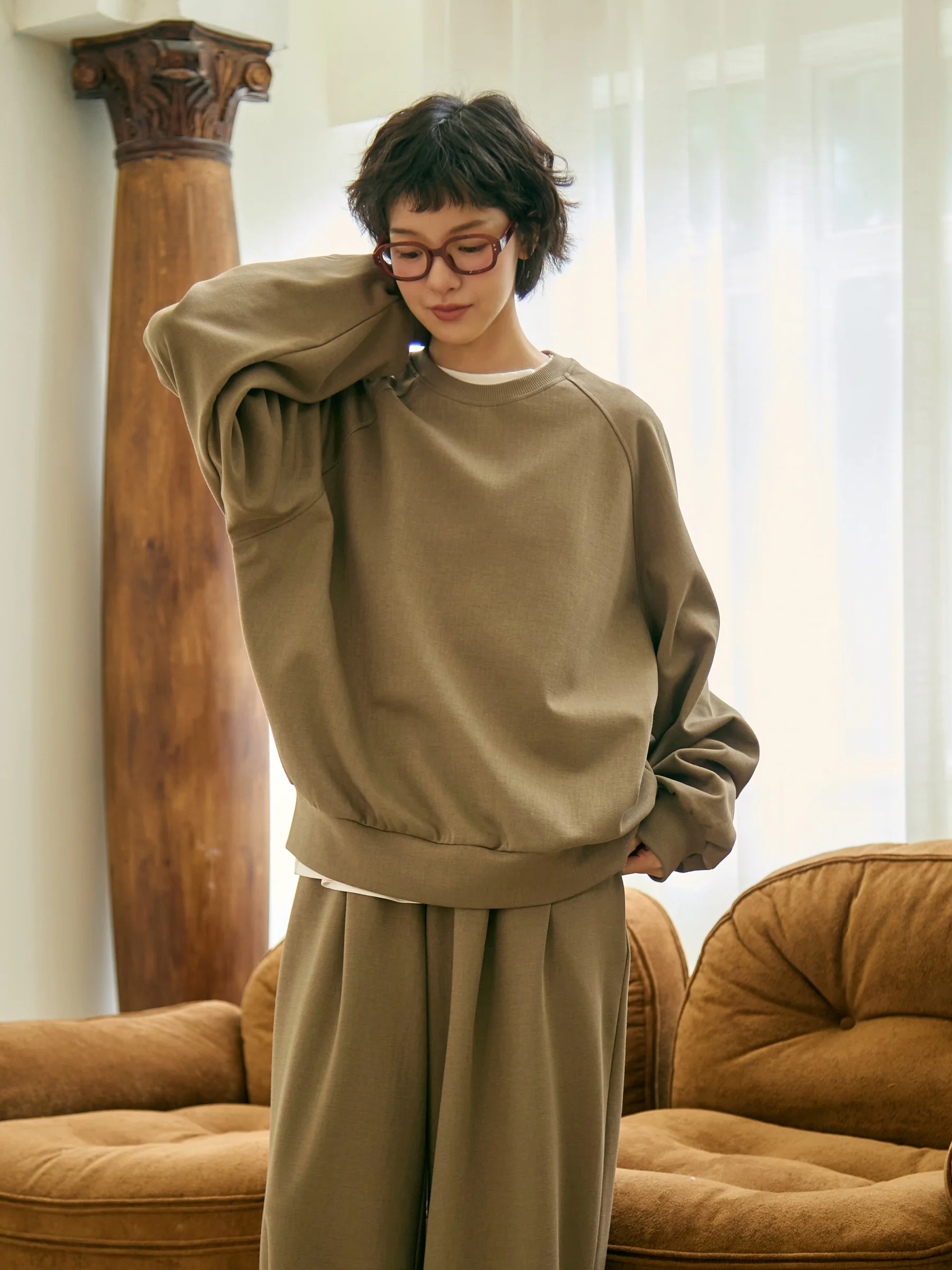 

Спортивный костюм VIMIE2026: свободный повседневный комплект с худи и широкими брюками на резинке, модный ансамбль