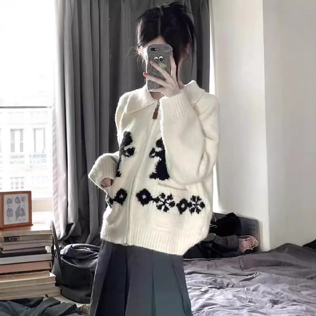 

Collar zipper sweater jacket for women, autumn and winter vintage lazy style contrasting colors soft and sticky knitted cardigan