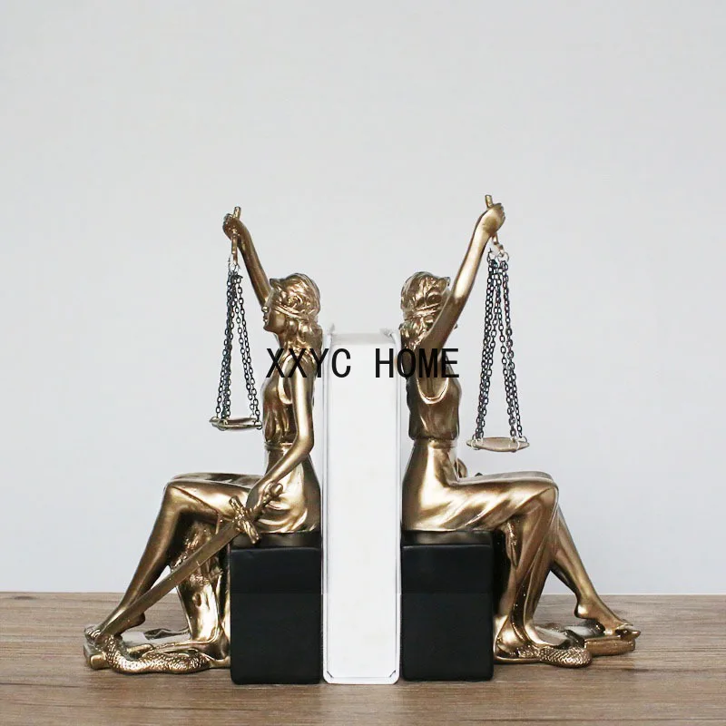 1 Pair of resin goddess of Justice bookend ornaments for bookshelf home decoration