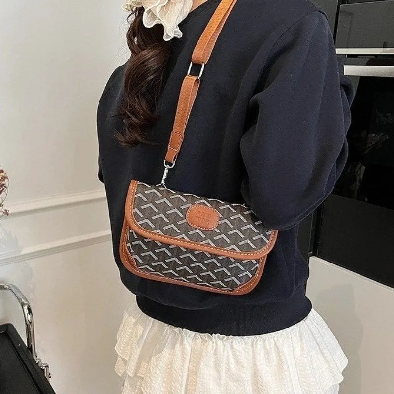 

Простая ретро-сумка для подгузников, женская сумка-рюкзак для повседневных покупок, большая вместимость, изысканная, универсальная, вневременная, стильная, практичная