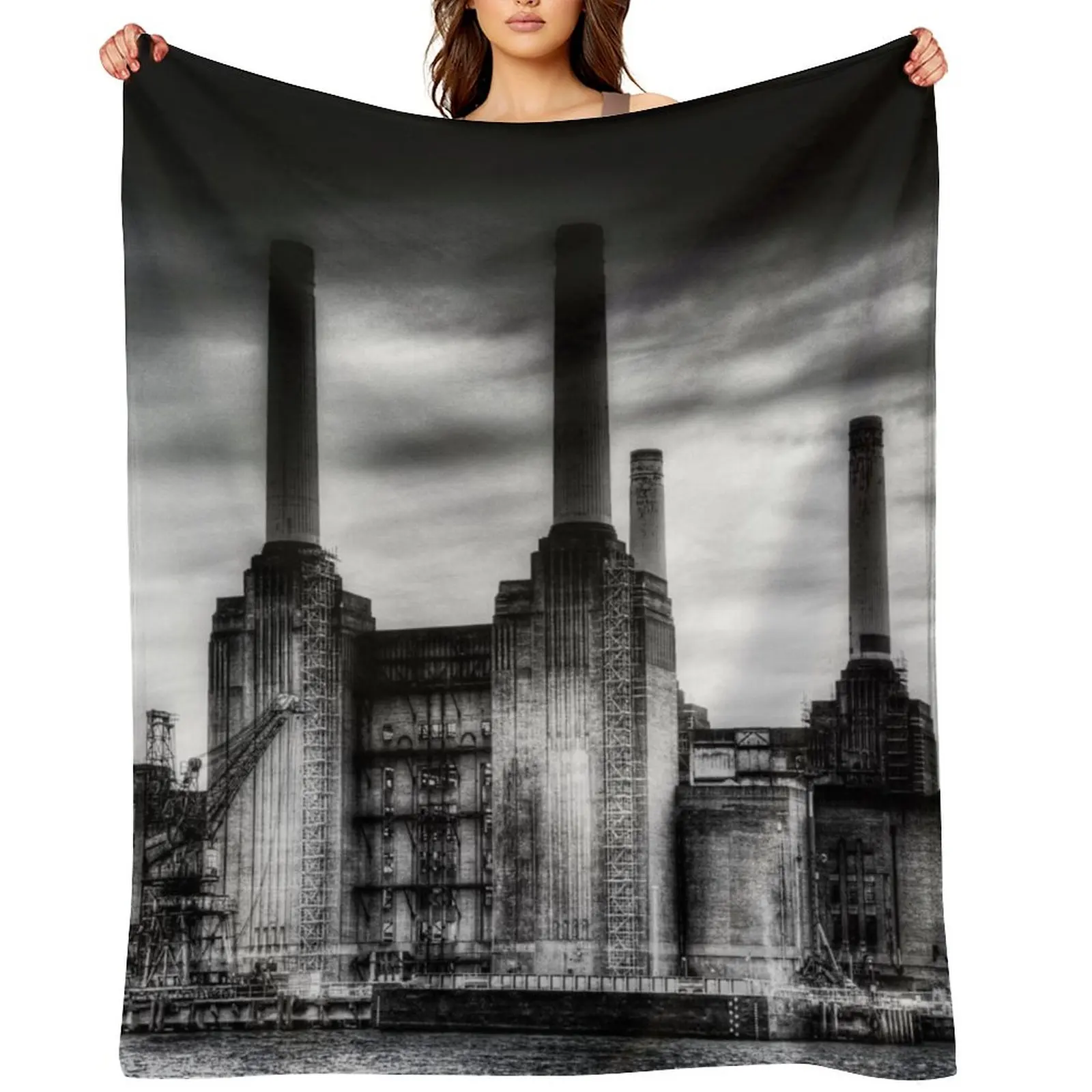 

Battersea Power Station London Throw Blanket Soft Plaid Bed Fashionable Quilt Camping Blankets