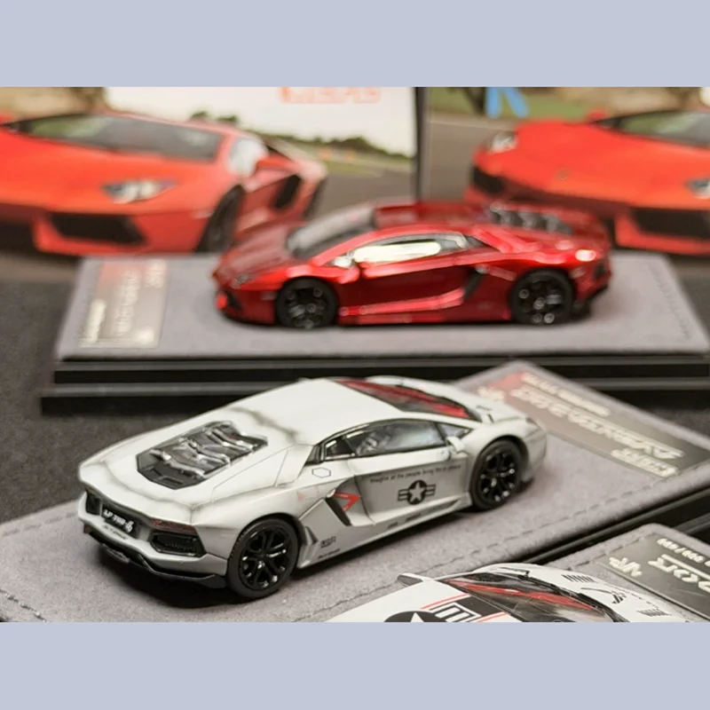 NA Diecast 1:64 Scale Aventador LP700 Alloy Car Model Static Display Collectable Toy Gift Souvenir Decoration Hobby Collection